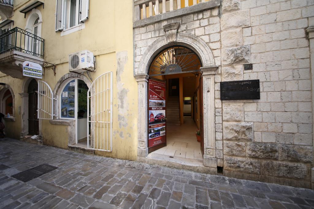 R-Club Old Town Apartments 布德瓦 外观 照片